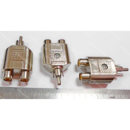 перехідник Штекер RCA х 2 Гнізда RCA, корпус метал (артикул: 08-0673.) перехідник Штекер RCA х 2 Гнізда RCA, корпус метал (артикул: 08-0673.)