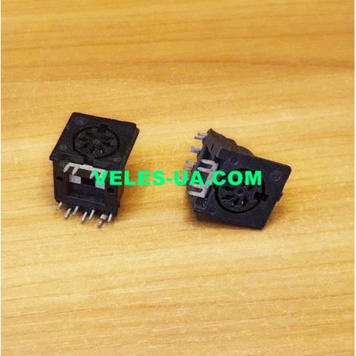 Гніздо DIN 7pin ,пластик , монтажне на плату, СССР (артикул: 08-2300.) Гніздо DIN 7pin ,пластик , монтажне на плату, СССР (артикул: 08-2300.)